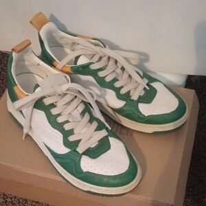 Steve Madden Sneakers Sz 8.5